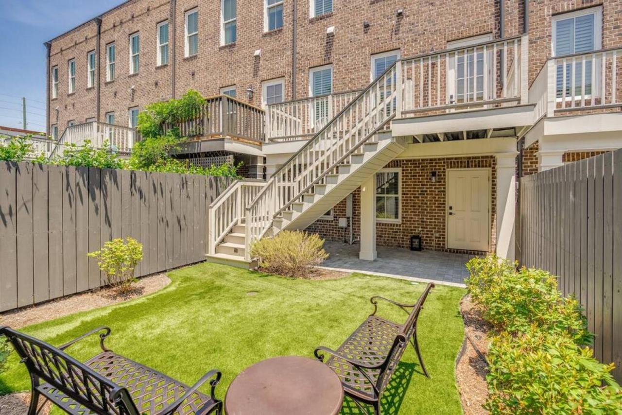 Rose Carriage House Savannah Bagian luar foto